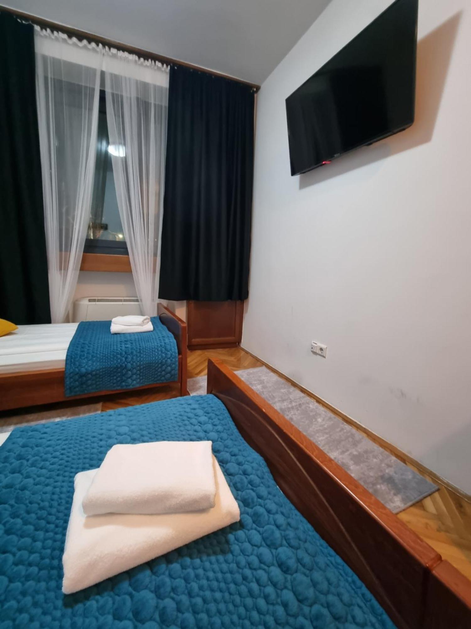 Hotel Paviljon Bihać Extérieur photo