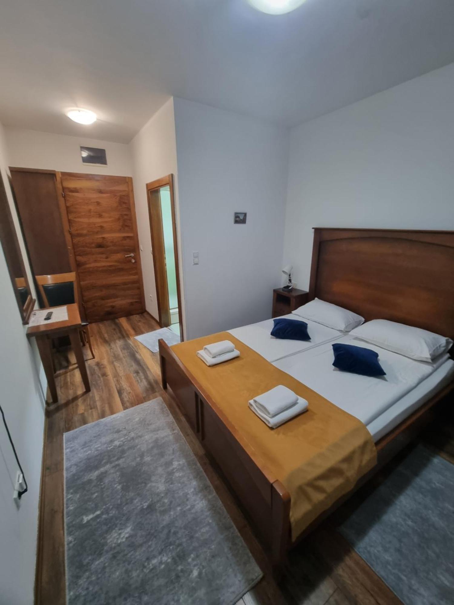 Hotel Paviljon Bihać Extérieur photo