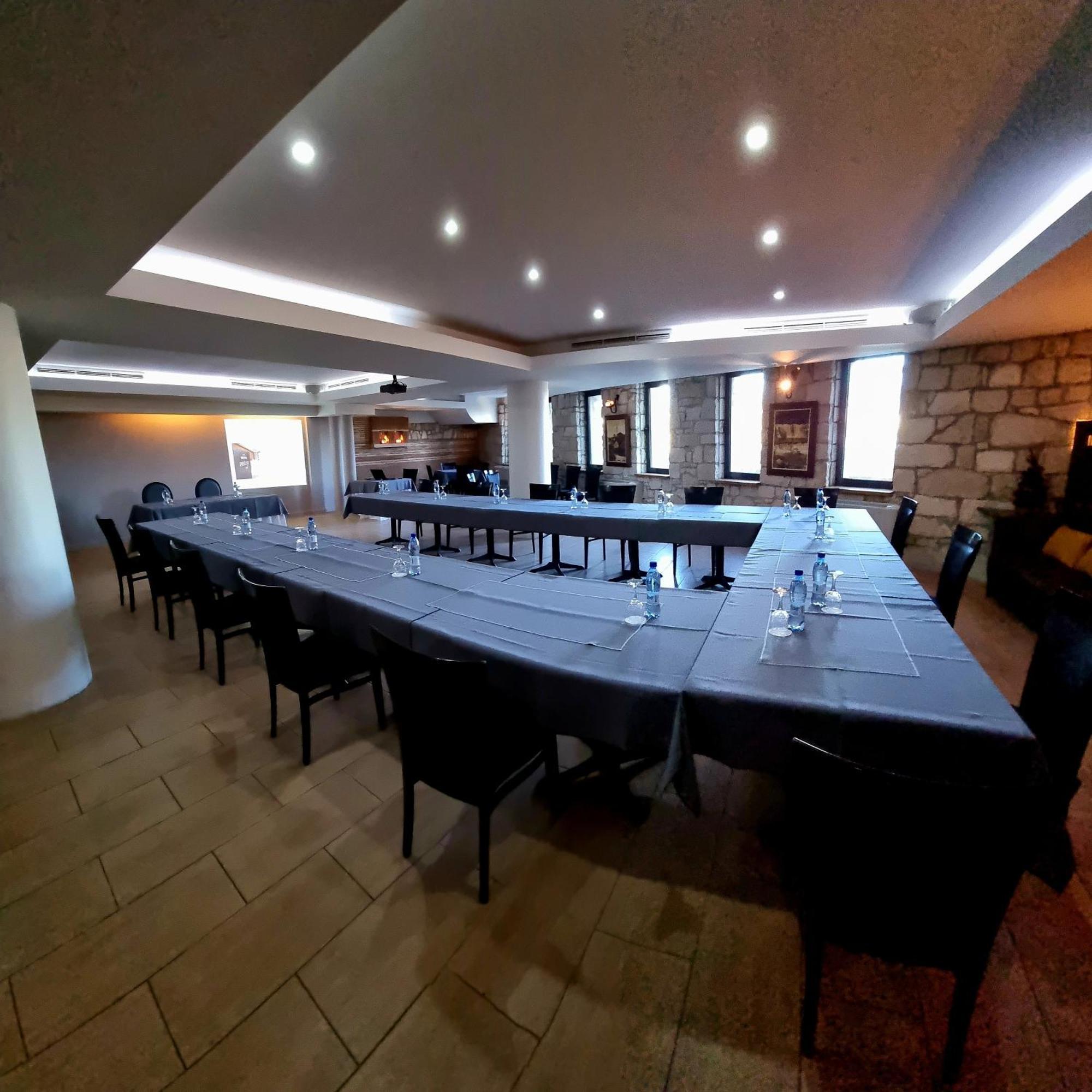 Hotel Paviljon Bihać Extérieur photo