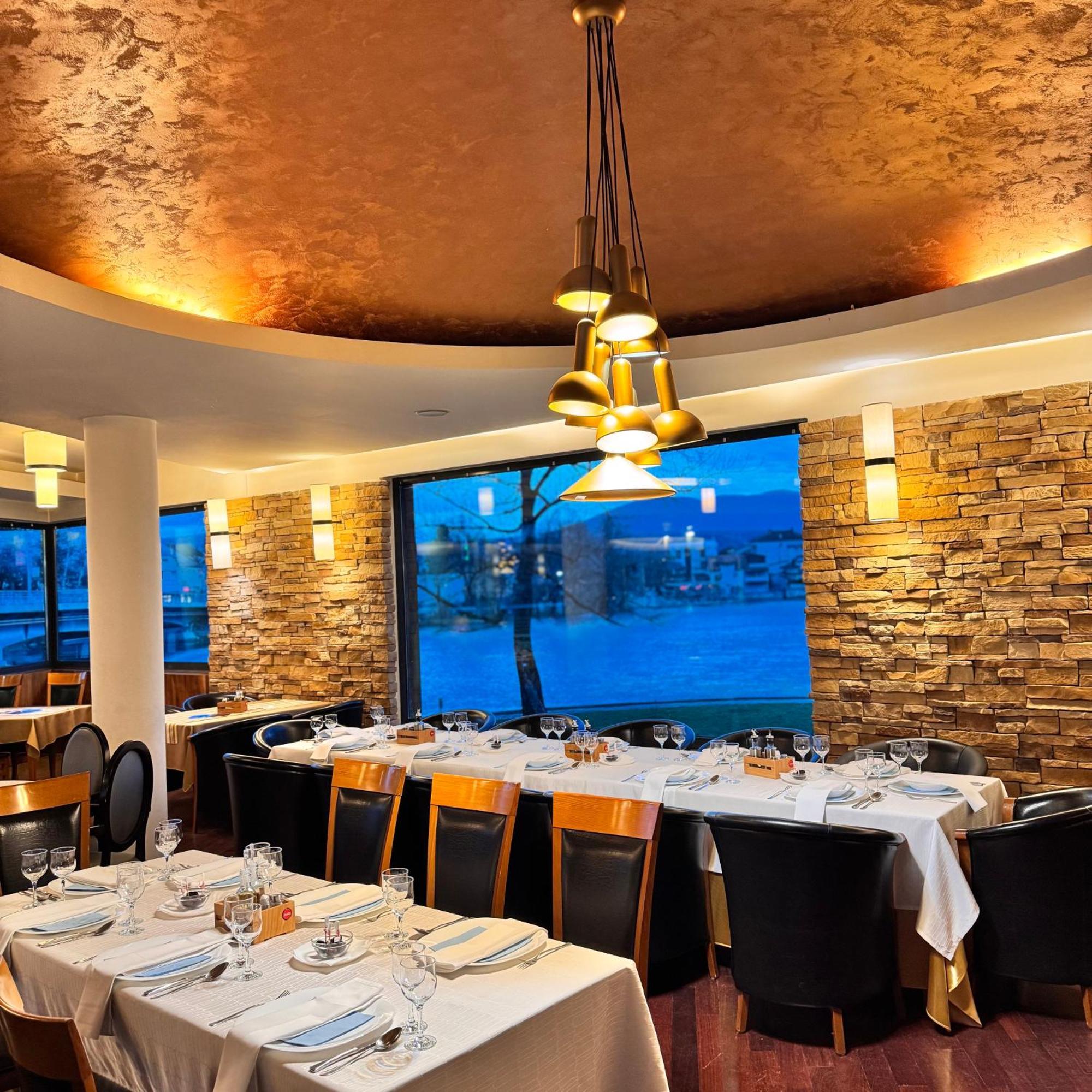 Hotel Paviljon Bihać Extérieur photo