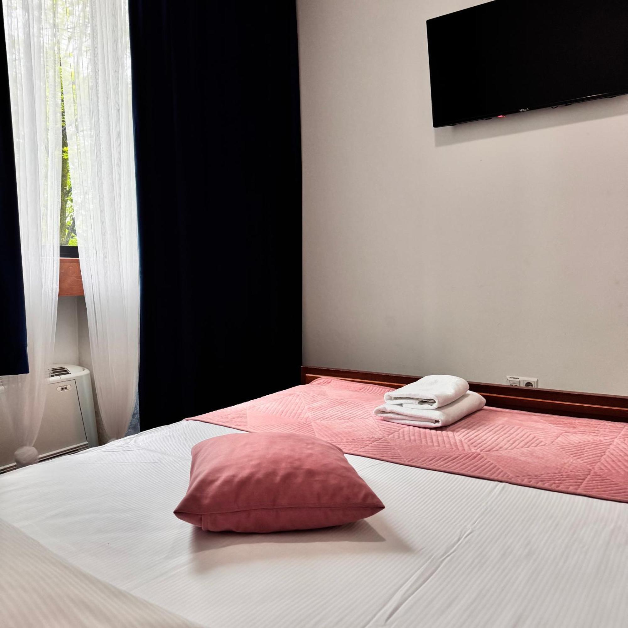 Hotel Paviljon Bihać Extérieur photo